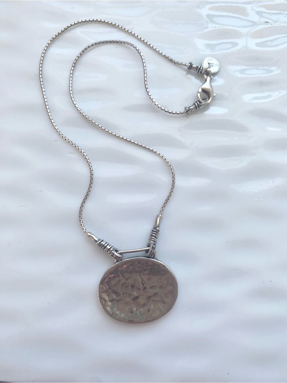 Silpada Sterling Silver Hammered Disc Pendant Necklace N1356.  16.5” inches long - Picture 3 of 7